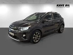 Grå Begagnad 2018 Kia Stonic Advance SUV | 189 900 kr (Marknadspris)