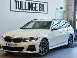 Vit Begagnad 2021 BMW 330e M Sport Kombi | 294 900 kr (Marknadspris)