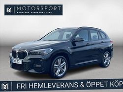 Svart metallic Begagnad 2022 BMW X1 M Sport SUV | 289 900 kr