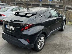 Begagnad 2023 Toyota C-HR SUV | 160 000 kr