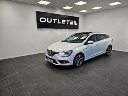 Vit Begagnad 2017 Renault Mégane GrandTour Bose Edition Kombi | 109 000 kr (Bra pris)