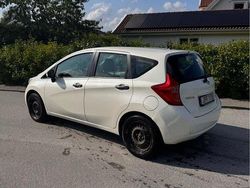 Vit Begagnad 2015 Nissan Note Minibuss | 50 000 kr (Marknadspris)