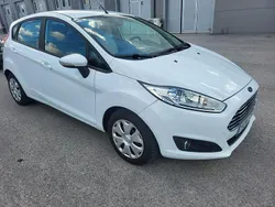 Vit Begagnad 2015 Ford Fiesta Halvkombi | 69 000 kr (Superpris)