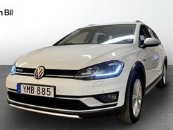 Vit Begagnad 2018 VW Golf Alltrack Kombi | 214 900 kr (Marknadspris)
