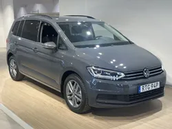 Mörkgrå (grå) Ny 2025 VW Touran Life Minibuss | 379 000 kr