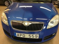 Blå Begagnad 2007 Skoda Fabia Ambiente Halvkombi | 15 900 kr (Marknadspris)