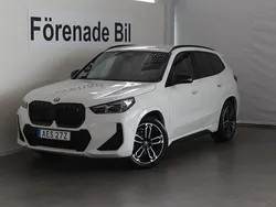 Vit Begagnad 2023 BMW iX1 M Sport SUV | 449 000 kr (Bra pris)