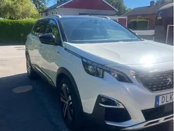 Vit Begagnad 2019 Peugeot 5008 GT-line Minibuss | 249 000 kr (Lite dyr)