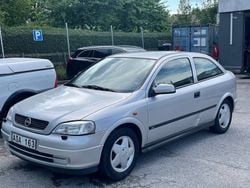 Ljusgrå Begagnad 1998 Opel Astra Eco Halvkombi | 19 900 kr (Bra pris)
