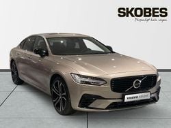 Ljusgrå (grå) Begagnad 2023 Volvo S90 Ultimate Sedan | 529 900 kr (Lite dyr)