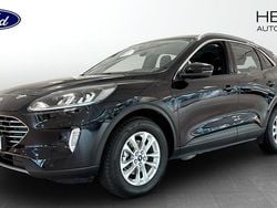 Svart (black) Begagnad 2022 Ford Kuga Titanium SUV | 269 900 kr (Marknadspris)