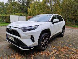 Vit Begagnad 2022 Toyota RAV4 Hybrid Edition SUV | 275 000 kr (Superpris)