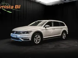 Vit Begagnad 2016 VW Passat Alltrack Kombi | 199 800 kr (Marknadspris)