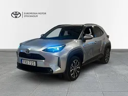Silver Ny 2024 Toyota Yaris Cross Active SUV | 339 900 kr (Lite dyr)