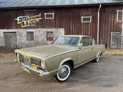 Ljusgrön Begagnad 1966 Plymouth Barracuda | 99 000 kr