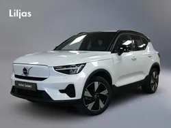 Vit Begagnad 2023 Volvo XC40 Core SUV | 419 000 kr