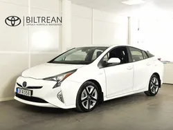 Vit Begagnad 2016 Toyota Prius Active Halvkombi | 168 900 kr (Marknadspris)