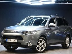 Mörkgrå (grå) Begagnad 2013 Mitsubishi Outlander SUV | 119 900 kr (Lite dyr)