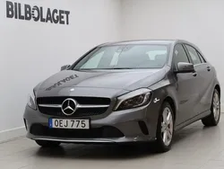 Mörkgrå (grå) Begagnad 2017 Mercedes A200 Halvkombi | 219 900 kr (Dyr)