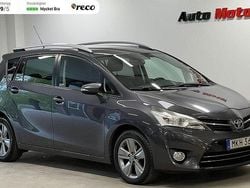 Mörkgrå Begagnad 2014 Toyota Verso Minibuss | 89 900 kr (Bra pris)