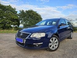 Blå Begagnad 2009 VW Passat Sportline Kombi | 33 000 kr (Marknadspris)