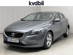 Grå Begagnad 2016 Volvo V40 Momentum Kombi | 114 800 kr (Superpris)