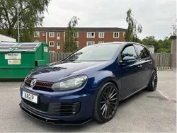 Blå Begagnad 2010 VW Golf VI GTI Halvkombi | 59 800 kr (Lite dyr)