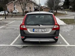 Brun Begagnad 2008 Volvo XC70 Momentum SUV | 65 000 kr (Marknadspris)