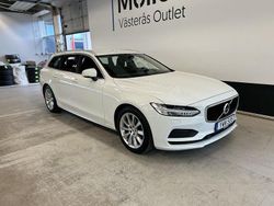 Vit Begagnad 2019 Volvo V90 Momentum Kombi | 184 900 kr (Bra pris)