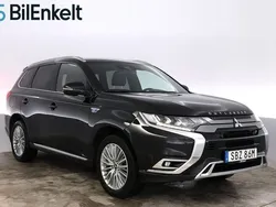 Svart Begagnad 2019 Mitsubishi Outlander P-HEV SUV | 249 900 kr (Marknadspris)
