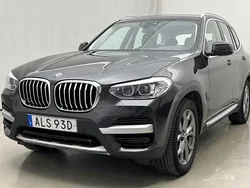 Grå Begagnad 2021 BMW X3 xLine SUV | 309 000 kr