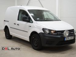 Vit Begagnad 2017 VW Caddy Minibuss | 144 900 kr (Marknadspris)