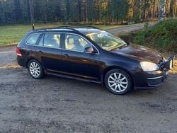 Svart Begagnad 2008 VW Golf VI Kombi | 11 000 kr (Superpris)