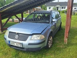 Blå Begagnad 2004 VW Passat Trendline Kombi | 5 000 kr