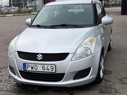 Grå Begagnad 2011 Suzuki Swift Halvkombi | 49 000 kr (Marknadspris)