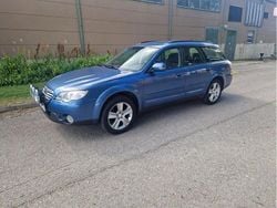 Blå Begagnad 2007 Subaru Outback Kombi | 40 000 kr (Marknadspris)