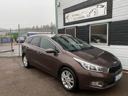 Brun Begagnad 2013 Kia Ceed Sportswagon Comfort Kombi | 114 900 kr (Marknadspris)