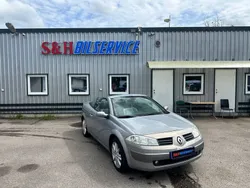 Silver Begagnad 2005 Renault Mégane Cabriolet Cab | 39 900 kr (Lite dyr)