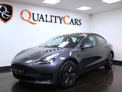 Grå Begagnad 2023 Tesla Model 3 Standard Range Sedan | 399 000 kr (Dyr)