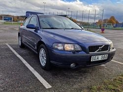 Blå Begagnad 2001 Volvo S60 Business Edition Sedan | 14 000 kr (Bra pris)