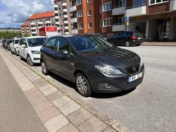 Grå Begagnad 2009 Seat Ibiza Sport Halvkombi | 35 000 kr (Superpris)
