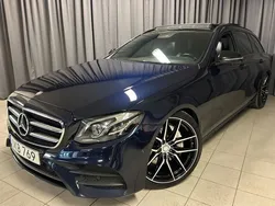 Mörkblå (blå) Begagnad 2017 Mercedes E220 AMG Kombi | 279 000 kr (Lite dyr)
