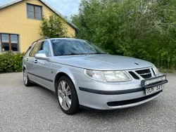 Ljusgrå Begagnad 2003 Saab 9-5 Linear Kombi | 29 900 kr (Dyr)