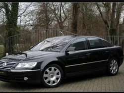 Begagnad 2004 VW Phaeton Sedan | 119 000 kr