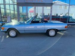 Flerfärgad Begagnad 1985 Mercedes SL380 Cab | 725 000 kr
