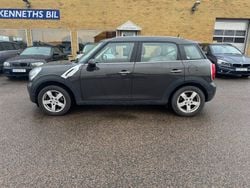 Grå Begagnad 2015 Mini Cooper Countryman SUV | 139 500 kr