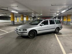 Begagnad 2001 Volvo V70 Kombi | 16 000 kr (Bra pris)