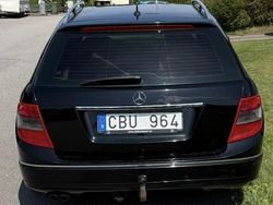 Svart Begagnad 2010 Mercedes C200 Avantgarde Kombi | 66 000 kr (Lite dyr)