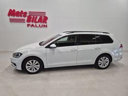 Vit Begagnad 2018 VW Golf VII Kombi | 149 900 kr (Lite dyr)