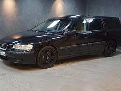 Svart Begagnad 2003 Volvo V70 Kombi | 149 900 kr